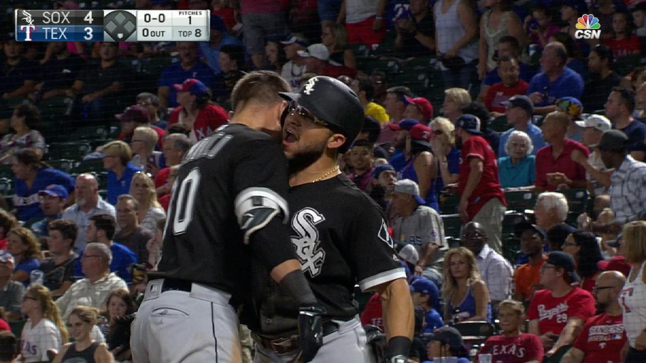 White Sox derrotan a Rangers con HR de campo y salen del bache