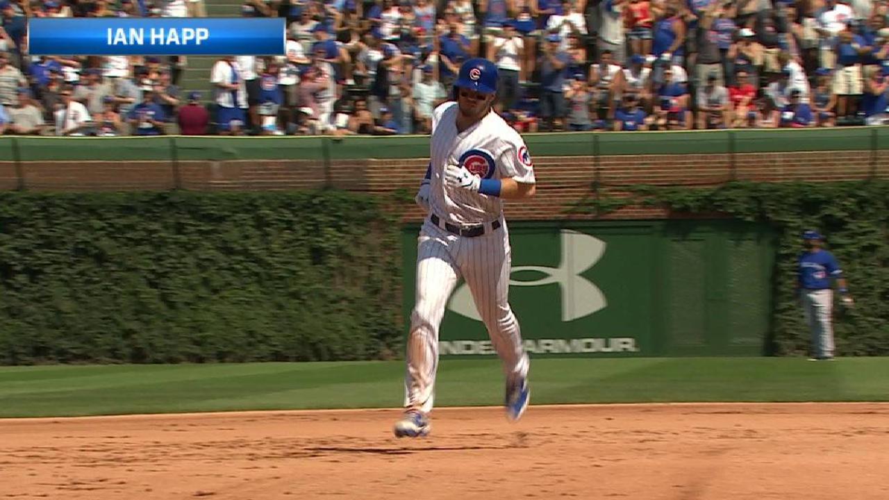 Happ y Quintana guiaron a Cachorros sobre Azulejos