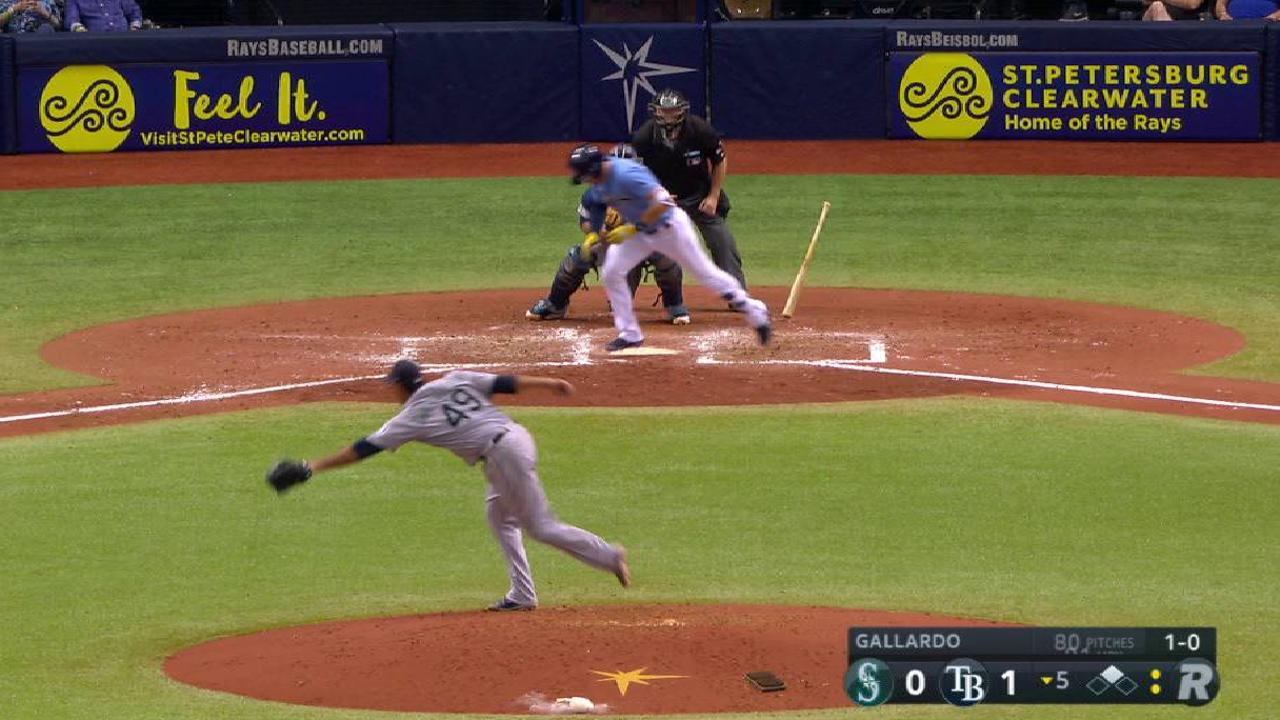 Gallardo snatches comebacker