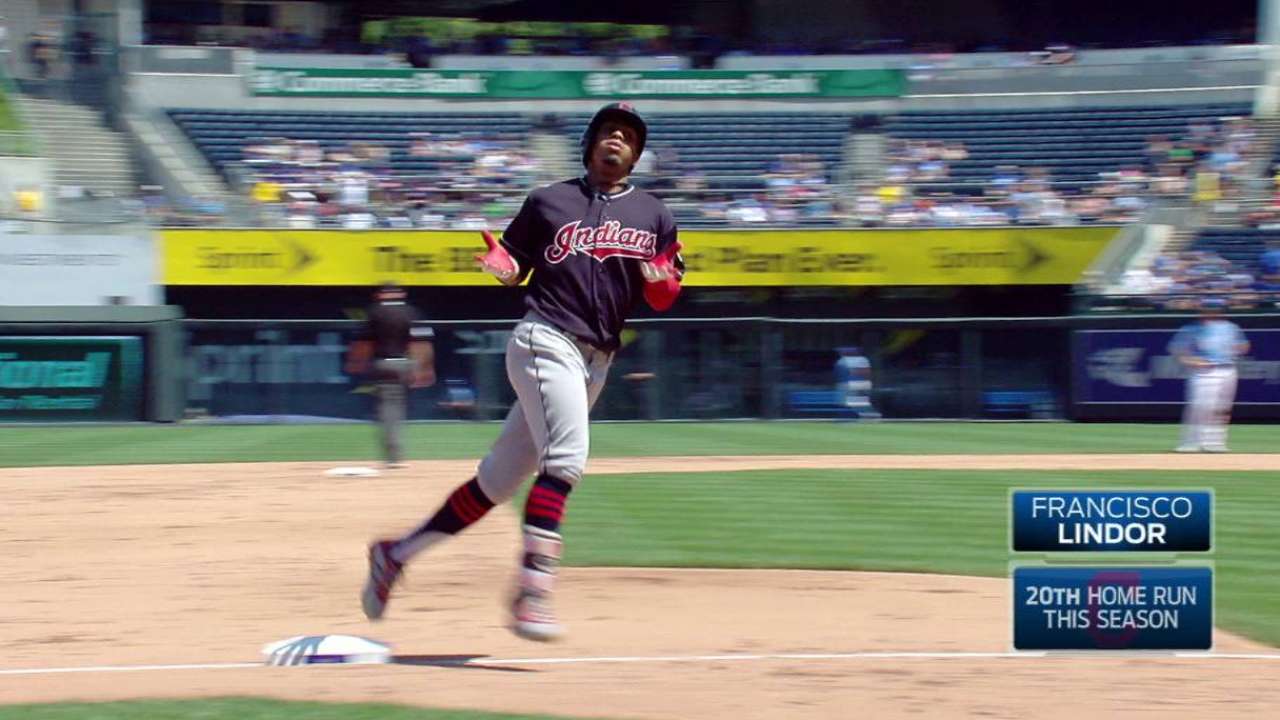 Lindor's two-run homer