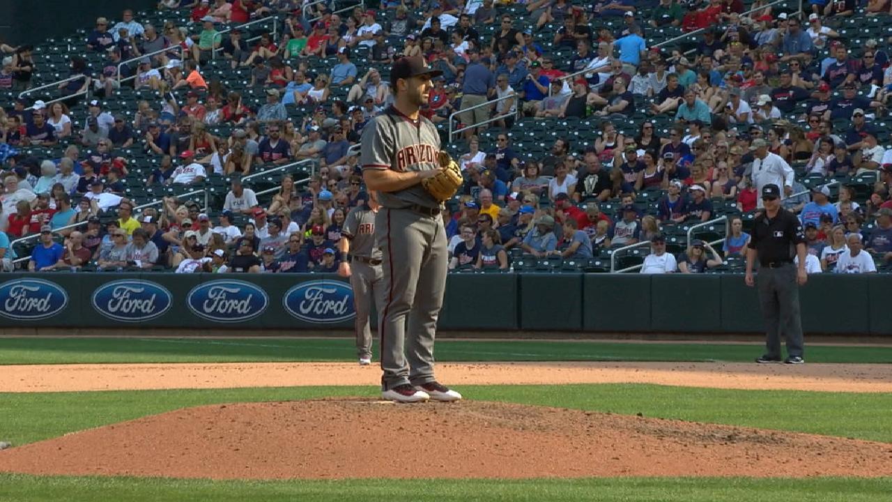 Descalso's relief appearance