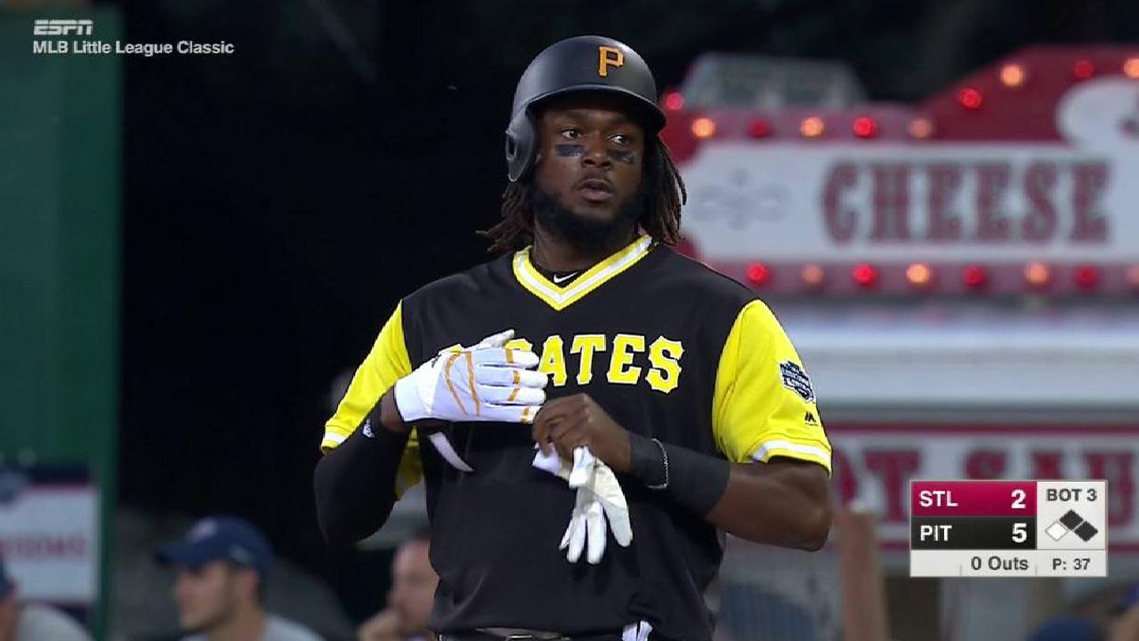 Bell's 4 RBIs lead Bucs to LL Classic win