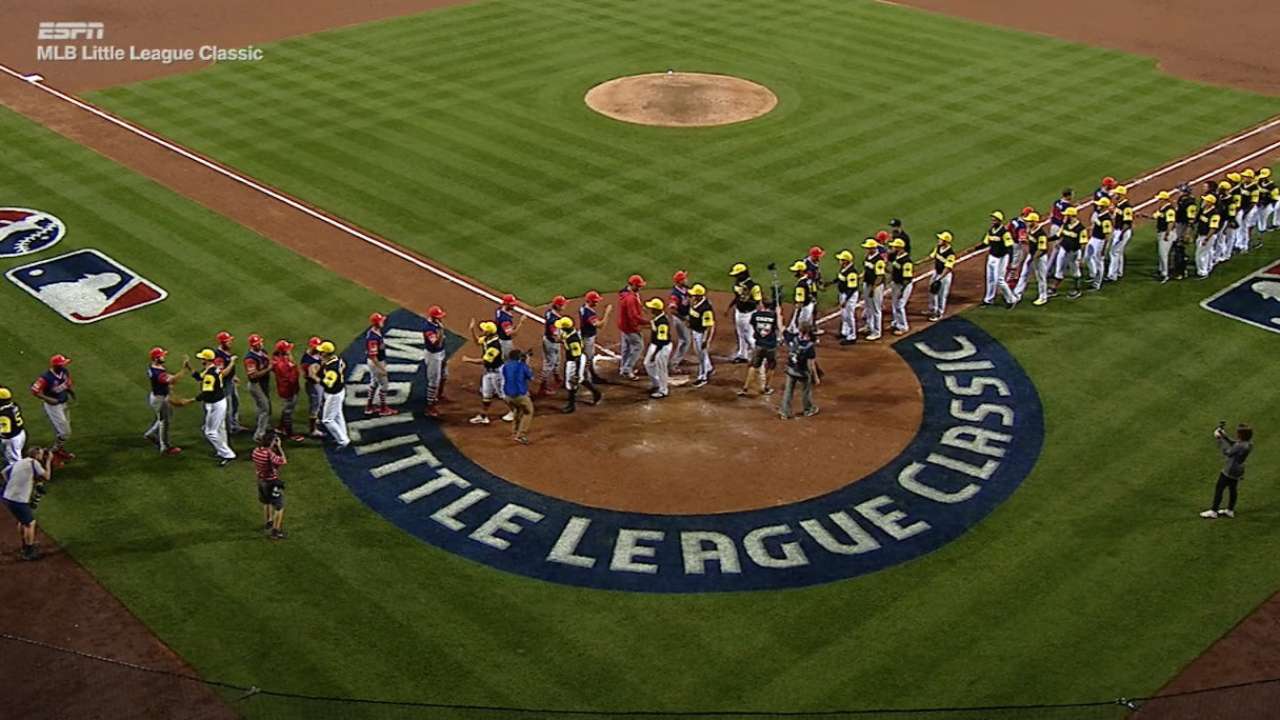 Pirates, Cardinals shake hands
