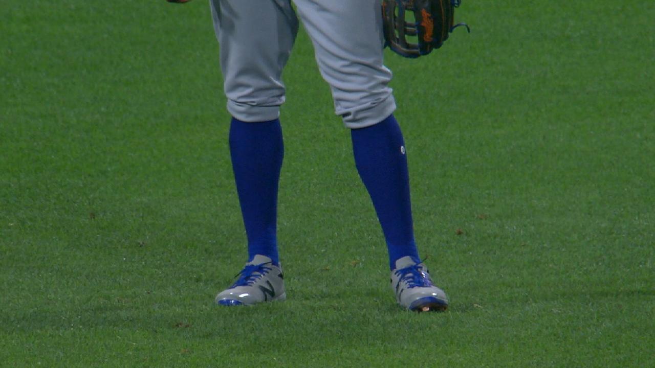 Granderson honors Robinson