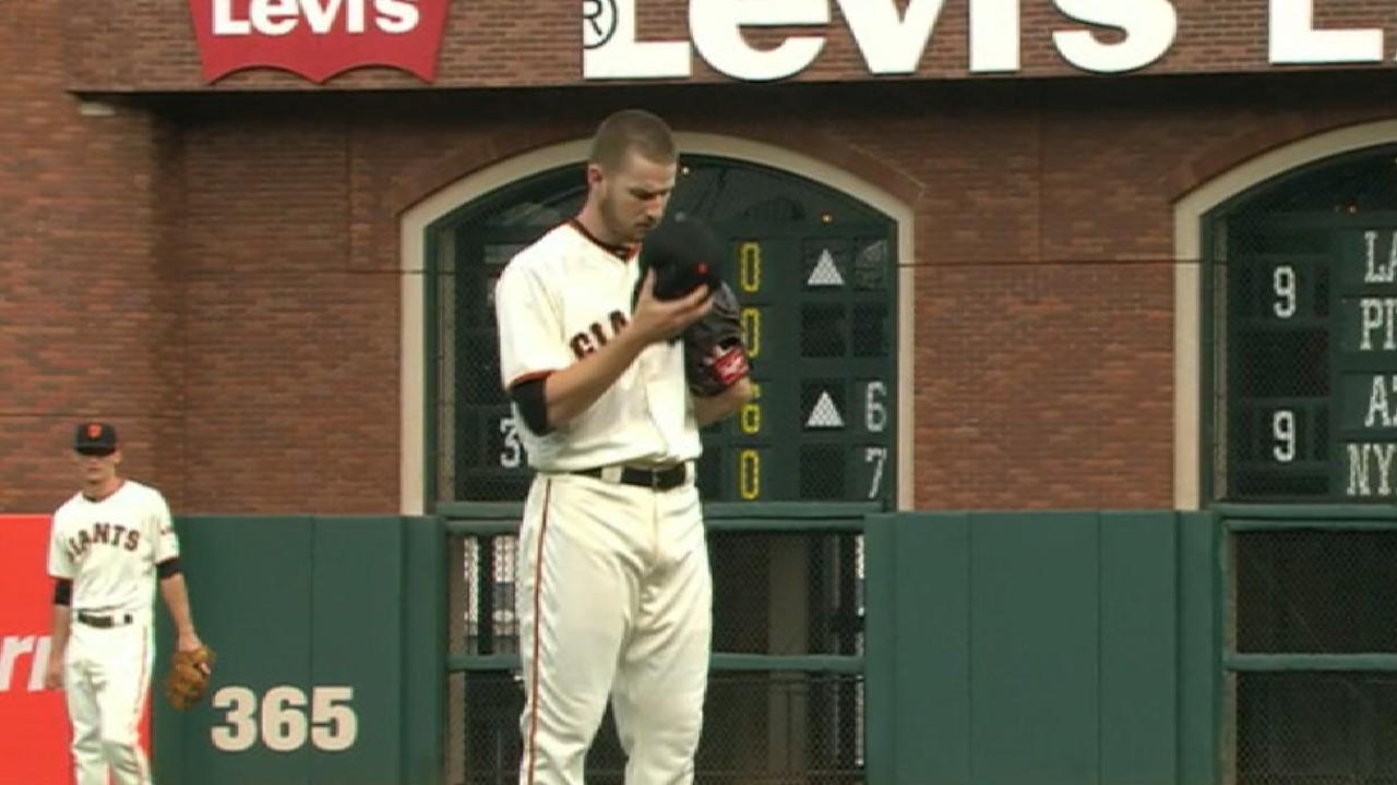 Chris Stratton comanda blanqueada de Gigantes sobre Cerveceros