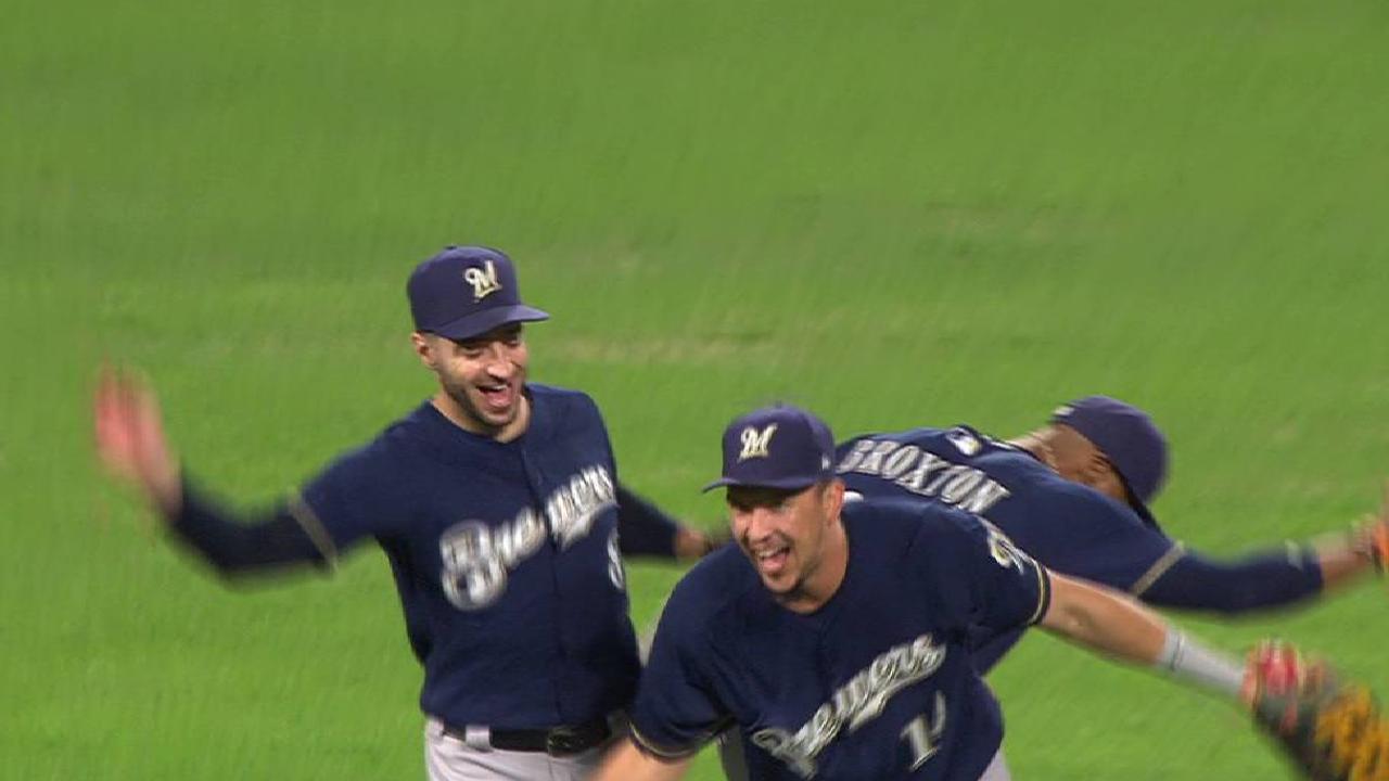 Knebel notches the save
