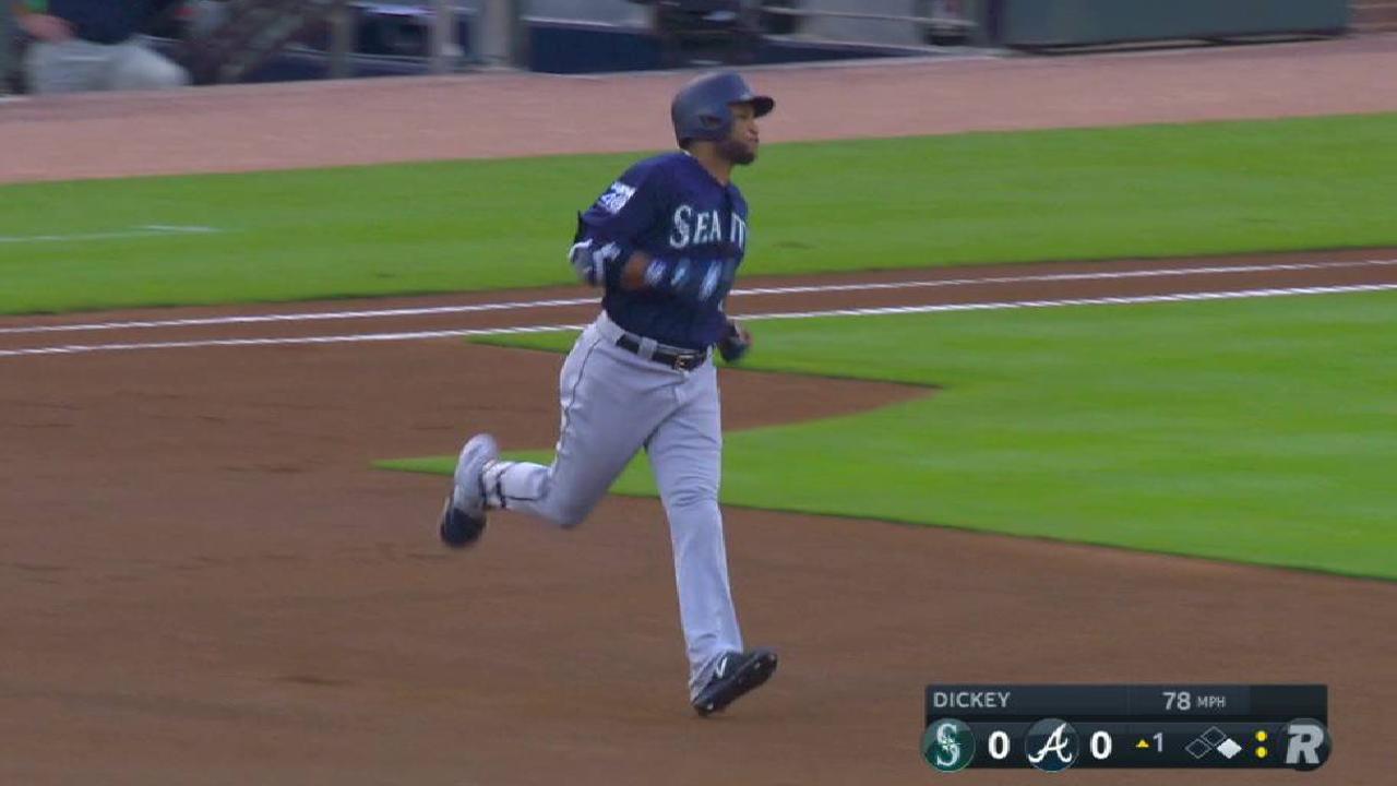 Cano joins Ruth in doubles
