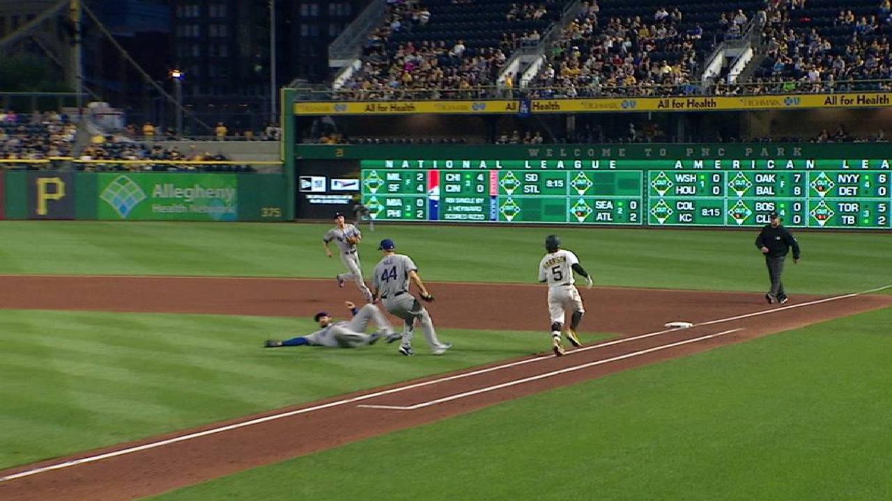 Gonzalez's great sliding catch