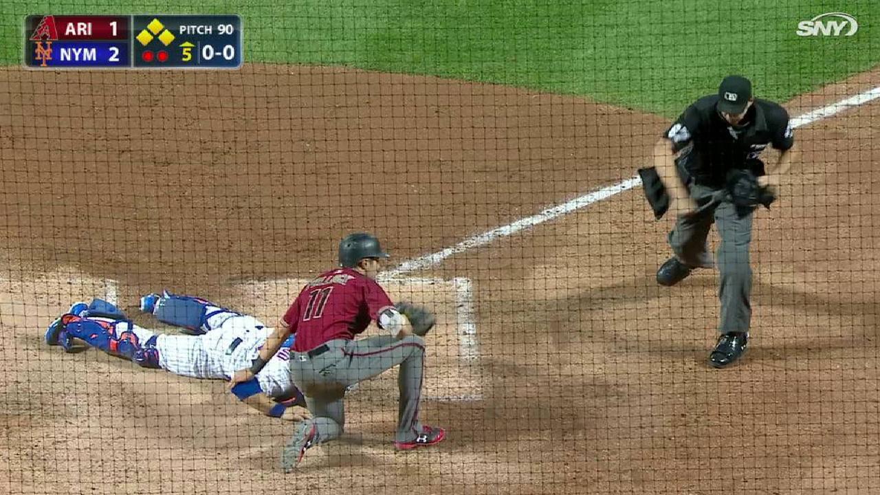 Lagares' throw completes DP