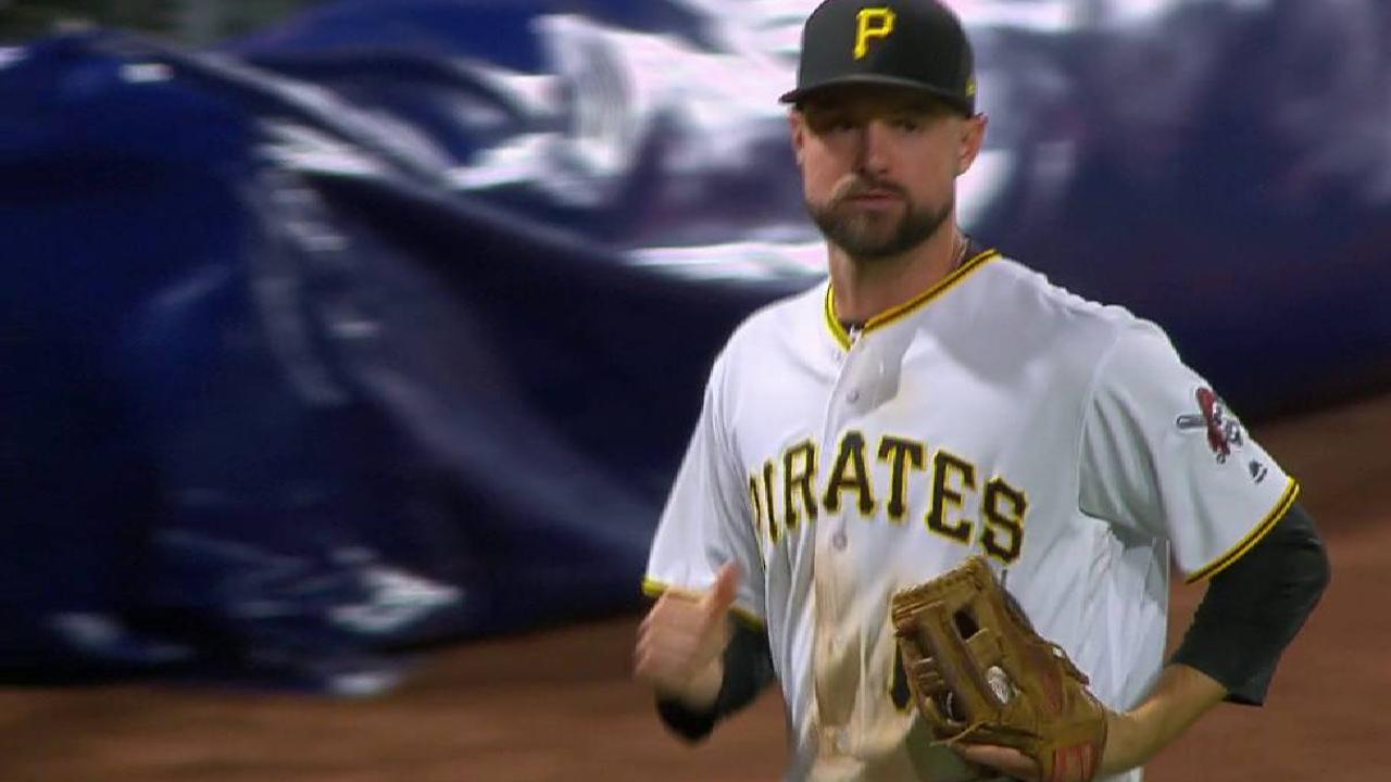 Mercer's nice leaping catch