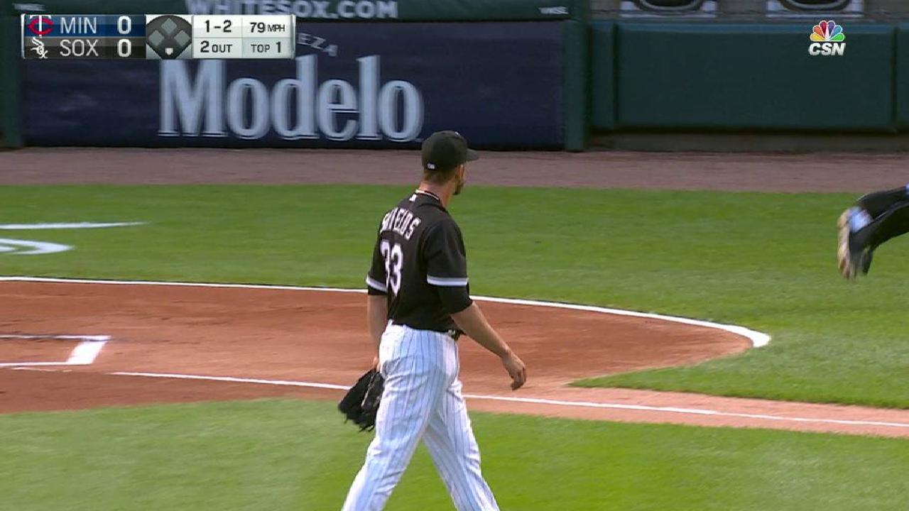 Twins fall to Sox, but maintain Wild Card spot