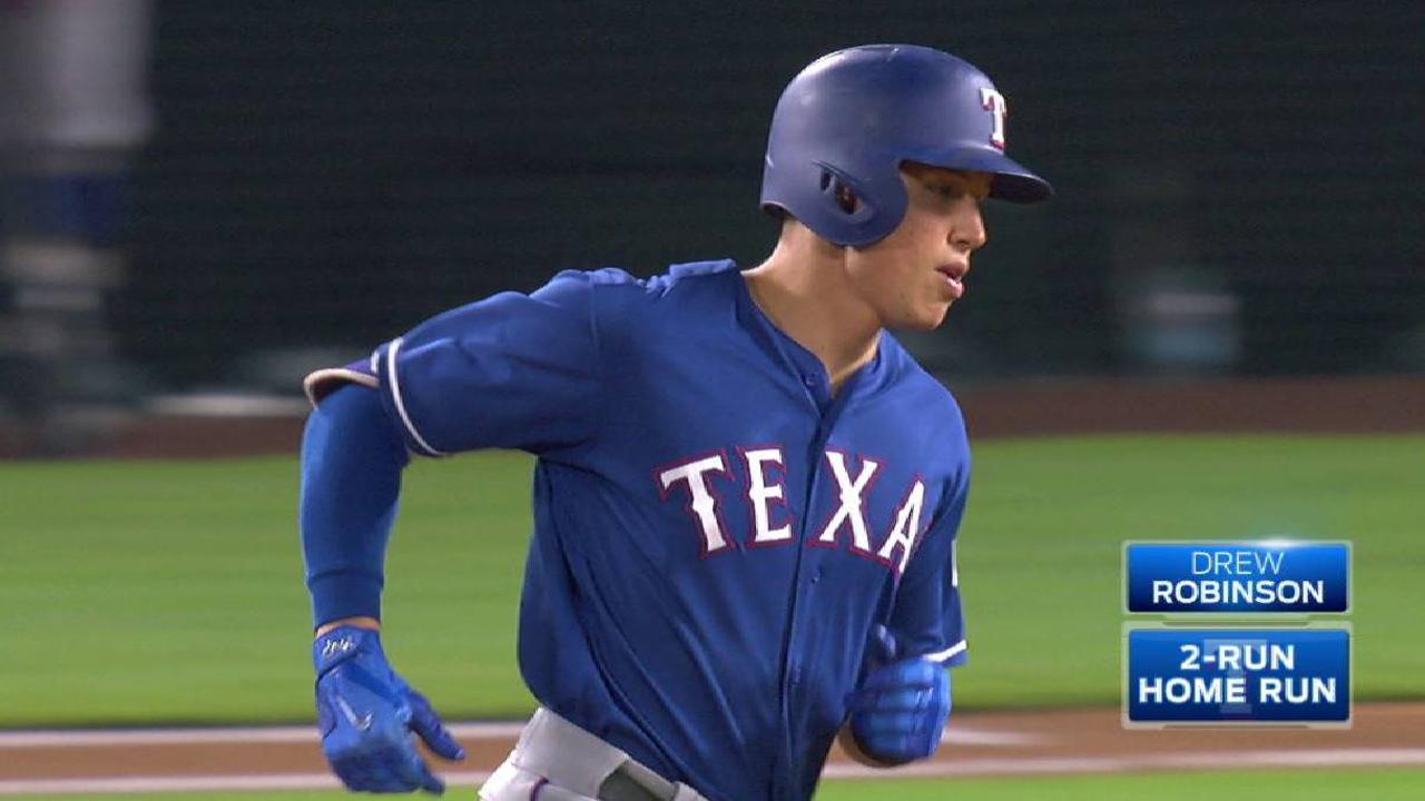 Rangers blanquean a los Angelinos con joya de Martín Pérez