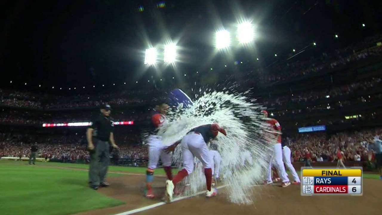 Jonrón de Pham da victoria a Cardenales sobre Rays