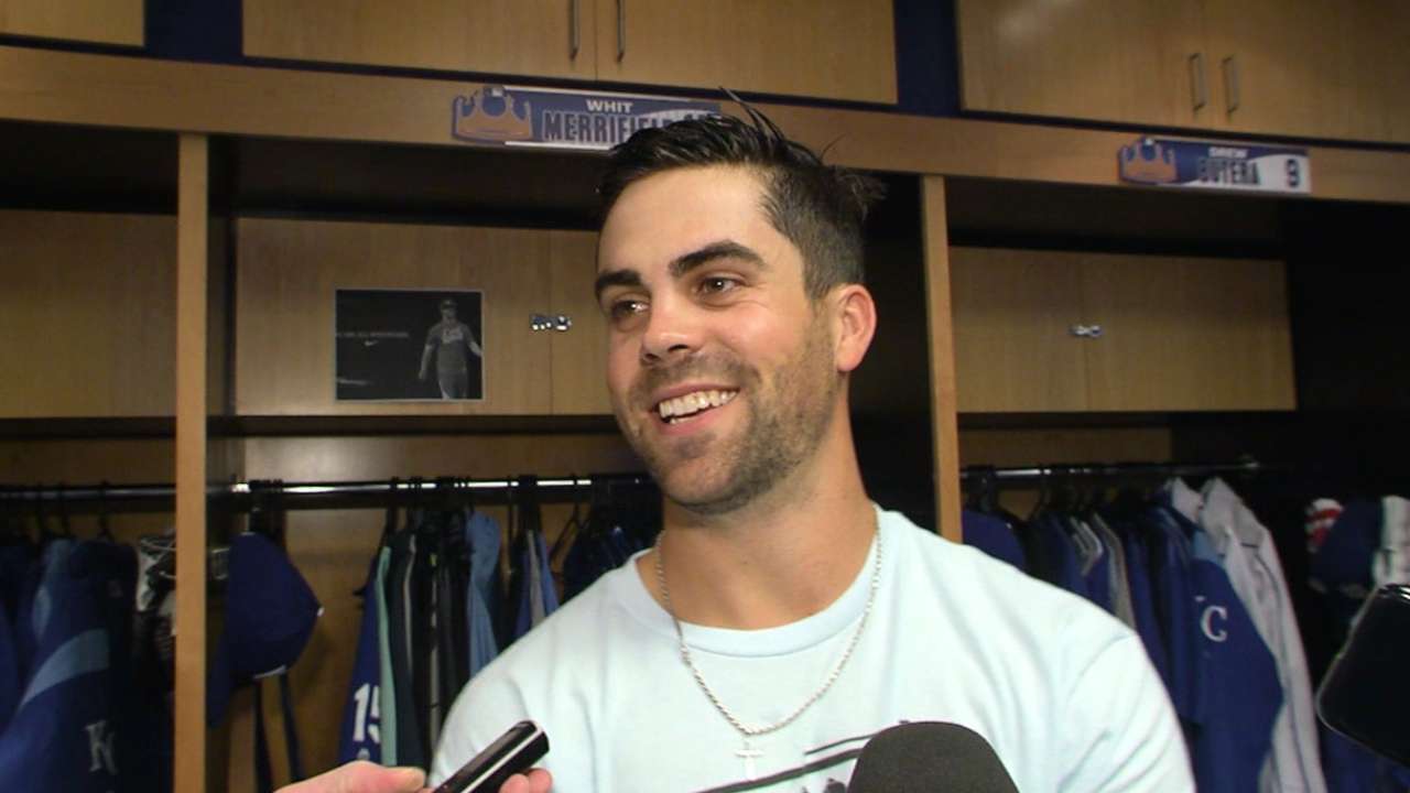 Royals on scoreless streak end