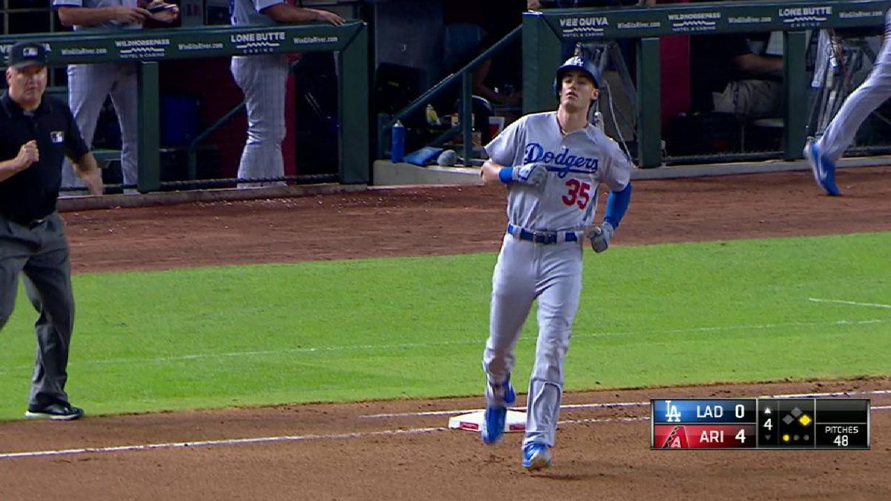 Bellinger singles to center