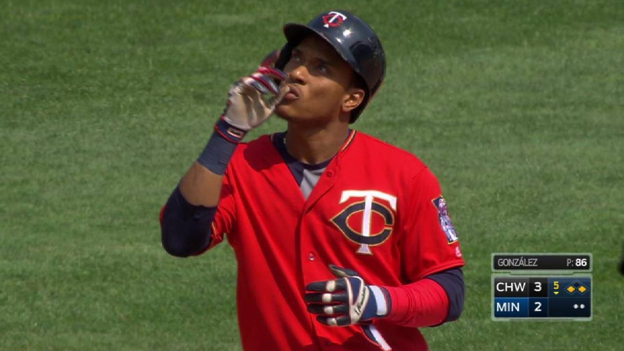 Polanco puts Twins within one