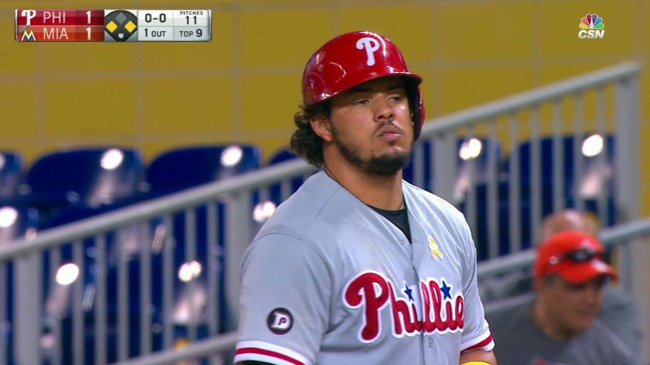 Alfaro's clutch game-tying hit