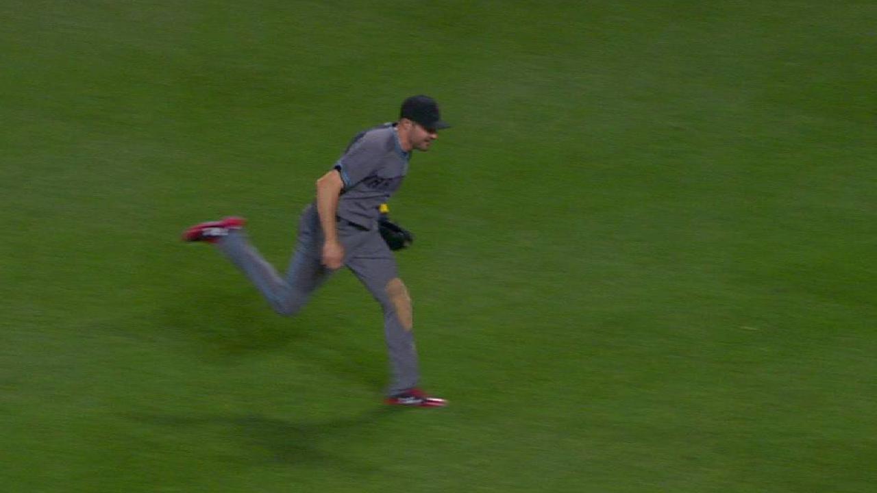 Pollock's running grab