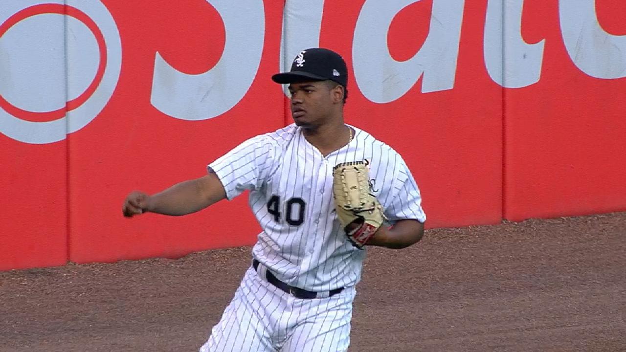 Lopez displays composure in return from DL