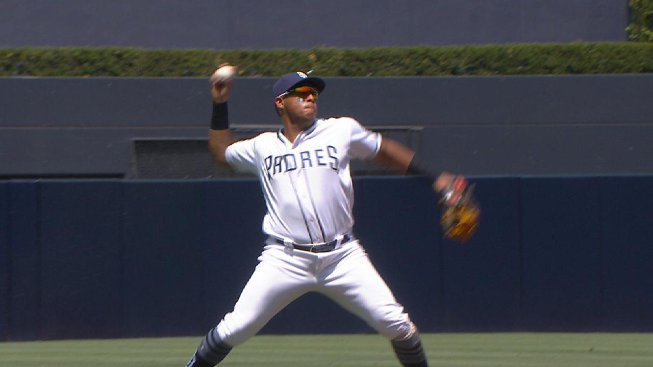 Solarte's sliding play