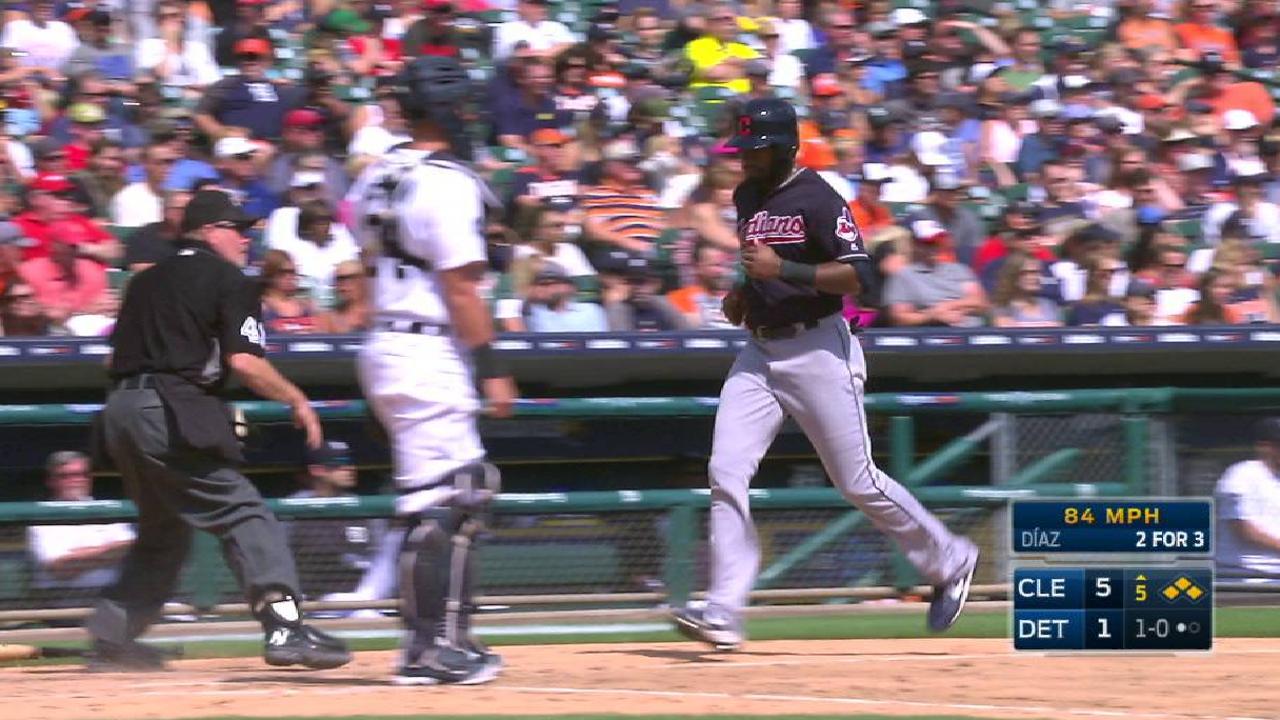 Yandy Díaz disfruta la espectacular racha de los Indios
