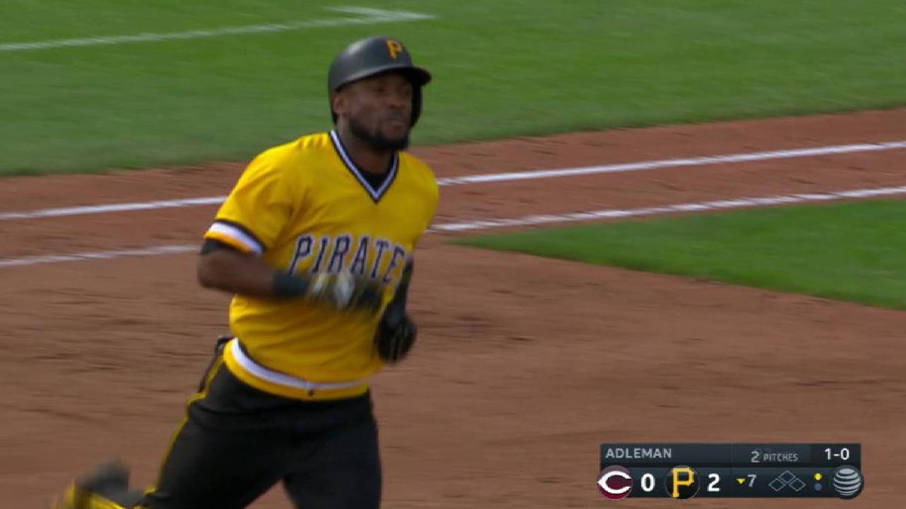 Piratas aguantan y logran llevarse la serie contra Rojos