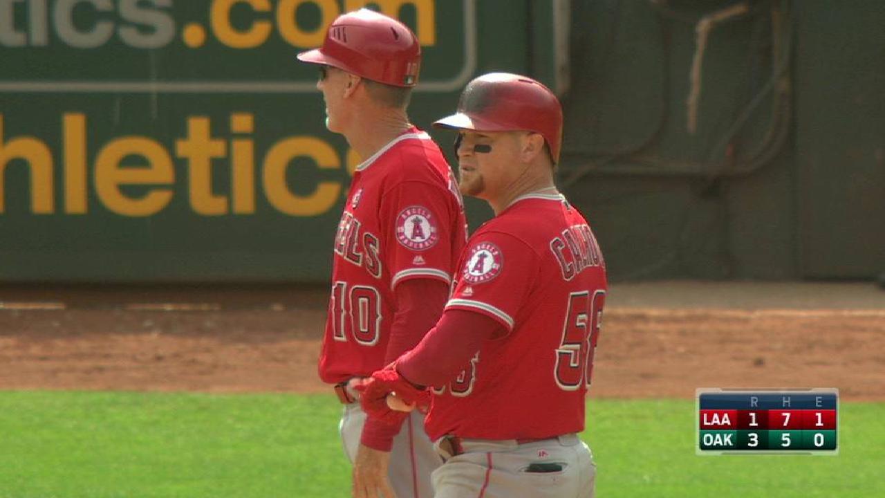 Calhoun's RBI triple