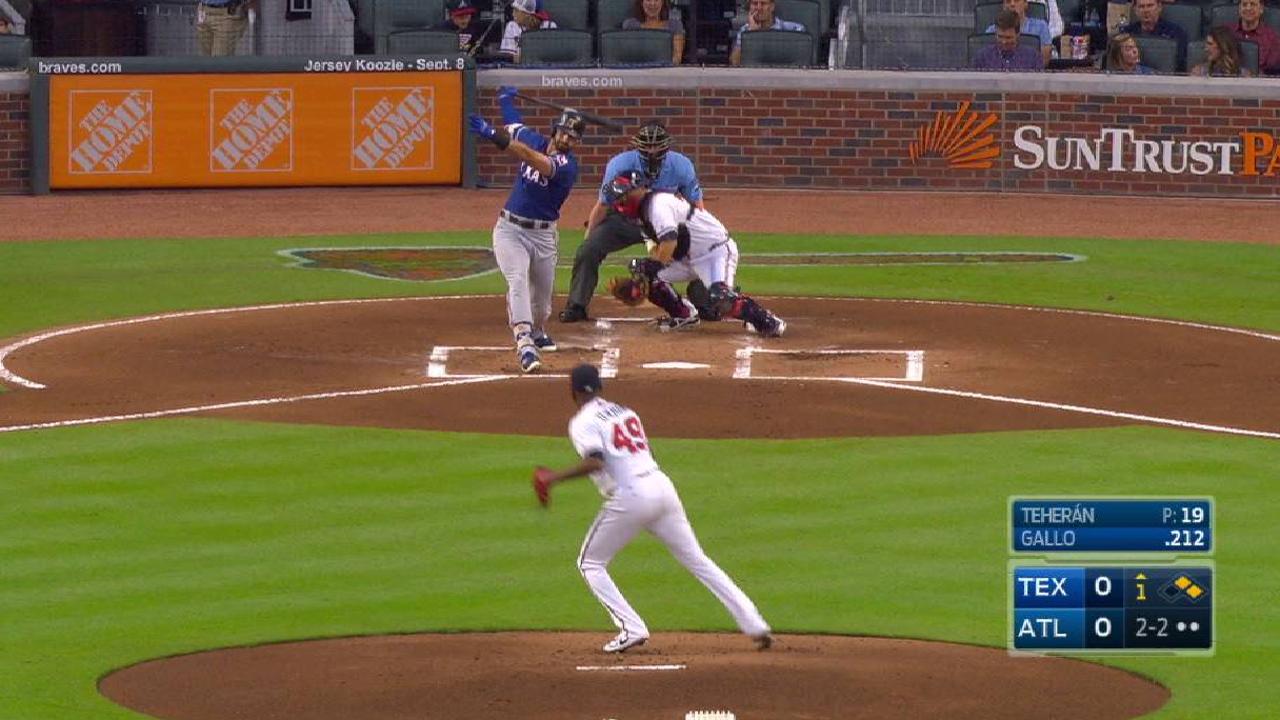 Teheran fans Gallo in the 1st