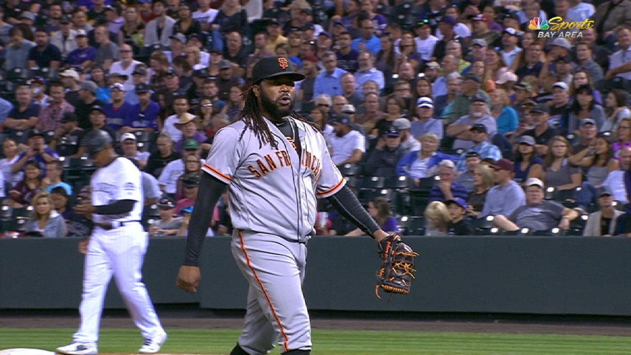Cueto, Panik lead Giants in romp at Coors