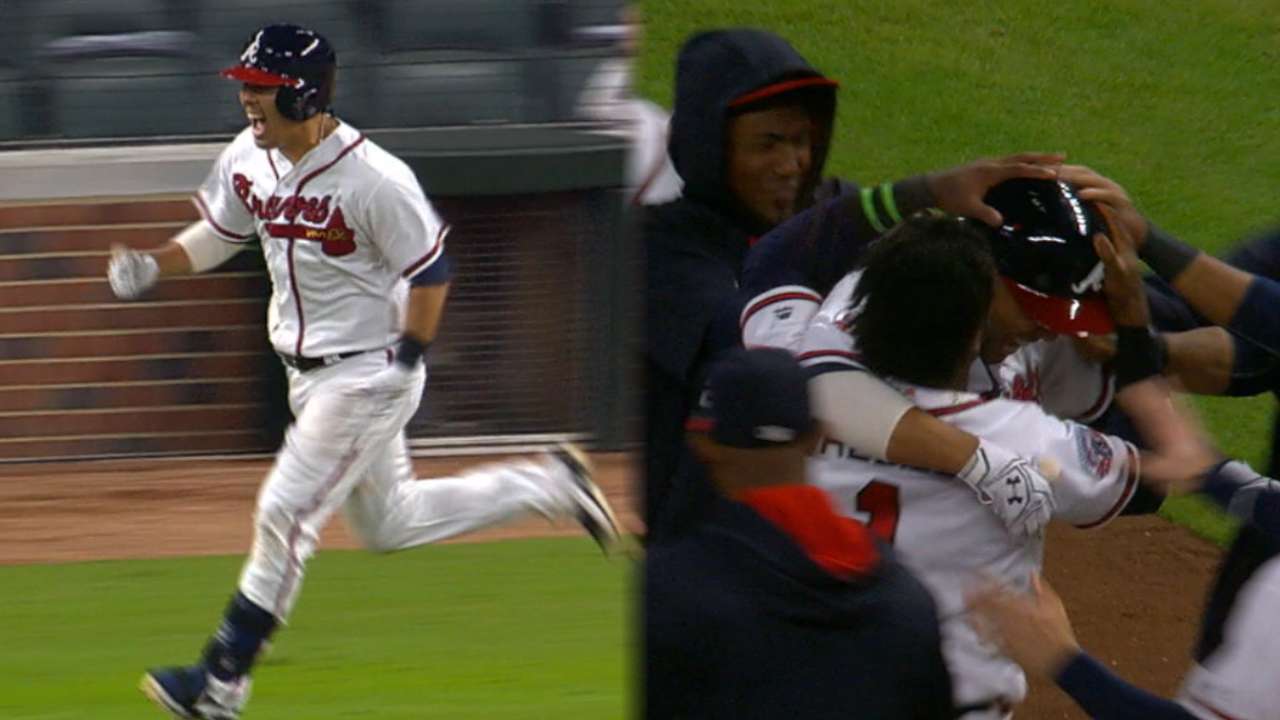 Suzuki's walk-off 1B lifts Braves over Marlins