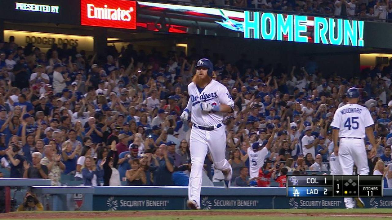 Turner's two-run homer