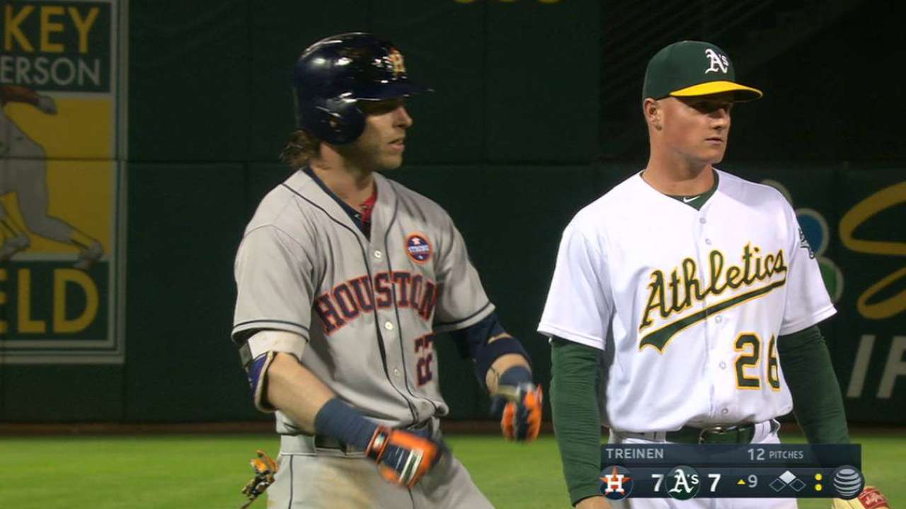 Reddick's go-ahead RBI double