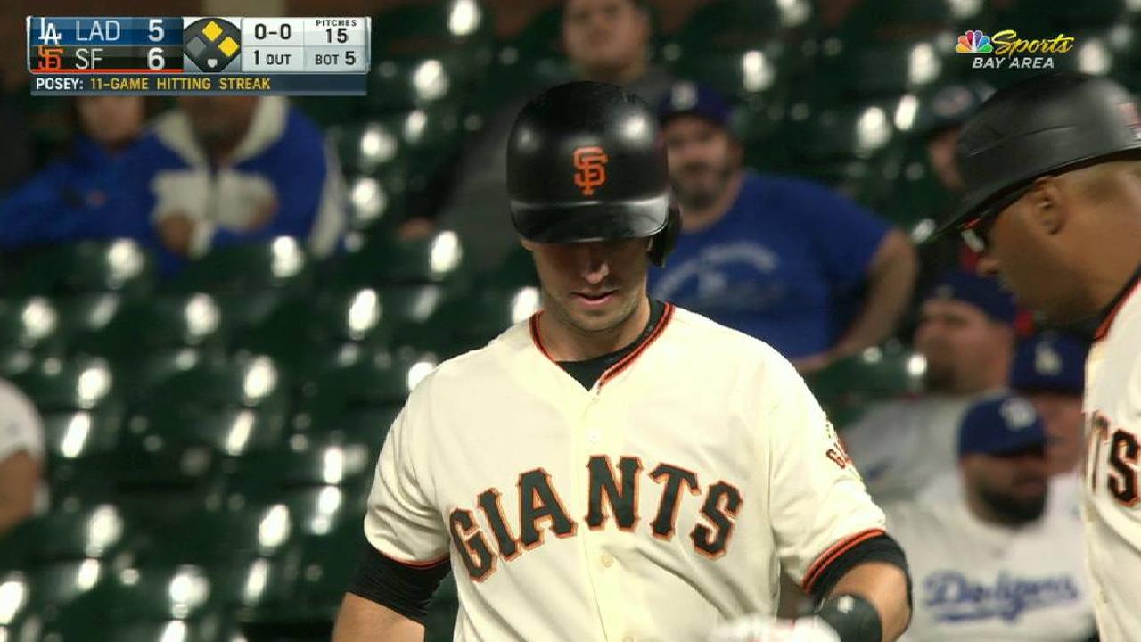 Posey's RBI infield single