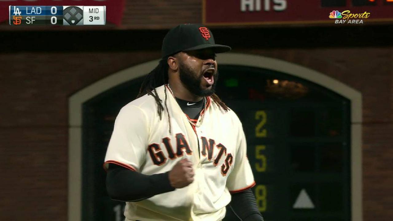 Cueto escapes trouble in the 3rd