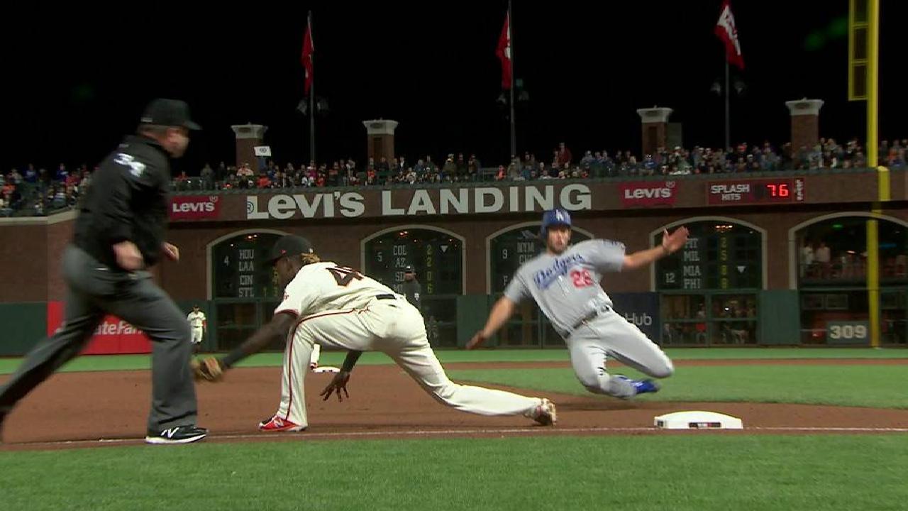 Kershaw's nifty slide into third