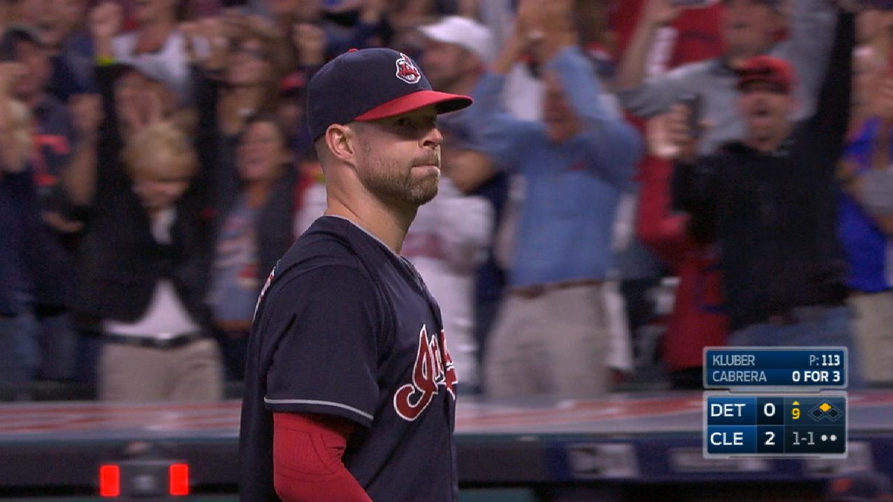 Indians on record-tying win