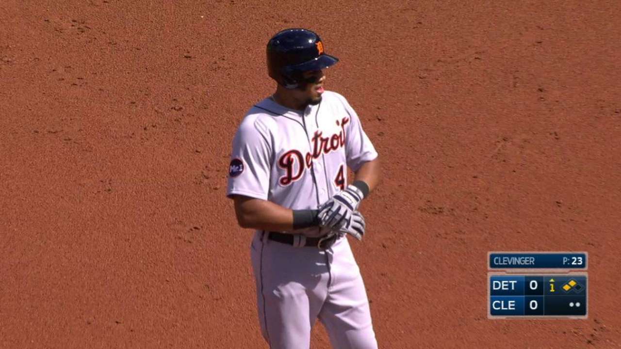 Tigers battle, but fall as Tribe wins 21st straight
