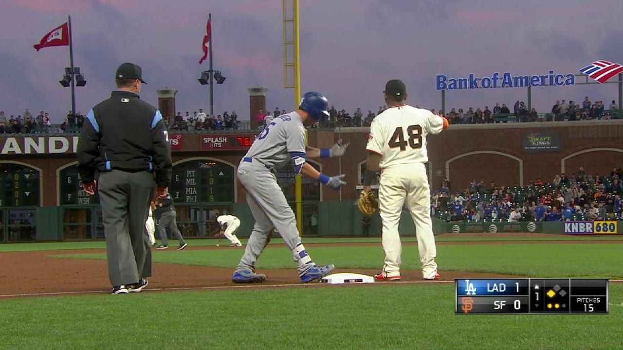 Bellinger helps cut LA's magic number to 7