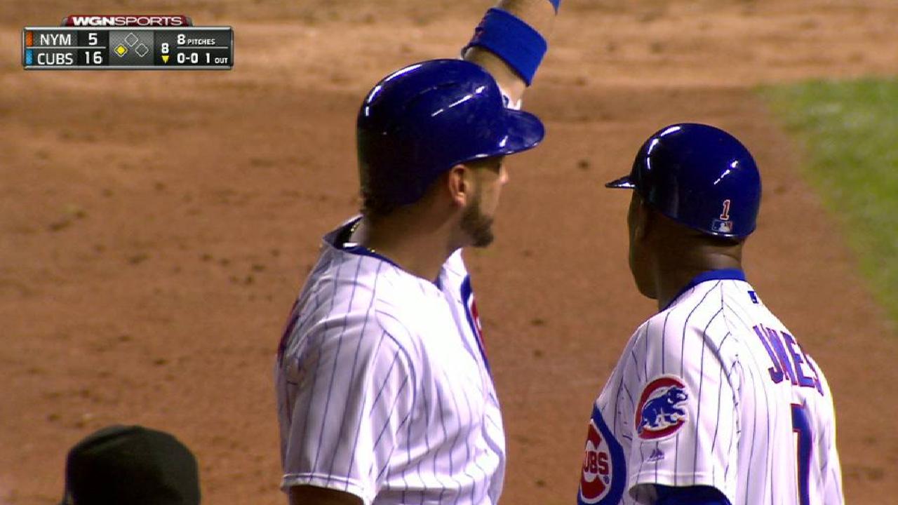 Almora Jr.'s three-run triple