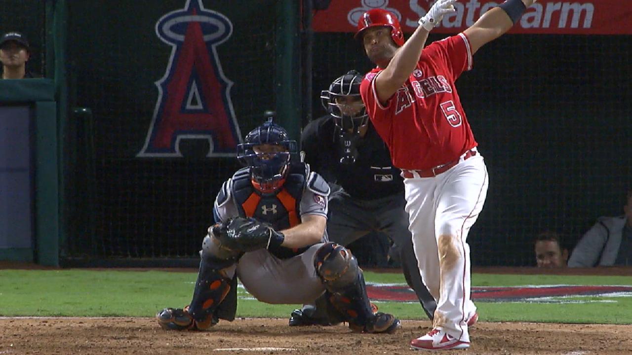 Pujols alone in seventh on all-time homer list
