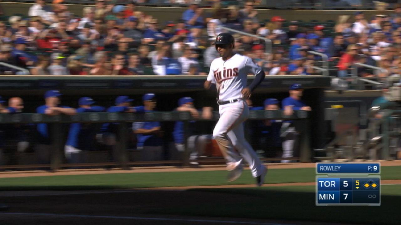 Twins' six-run 5th inning