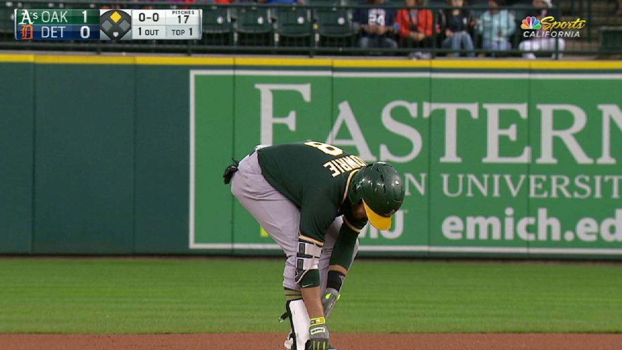 A's offense keeps rolling in win over Tigers