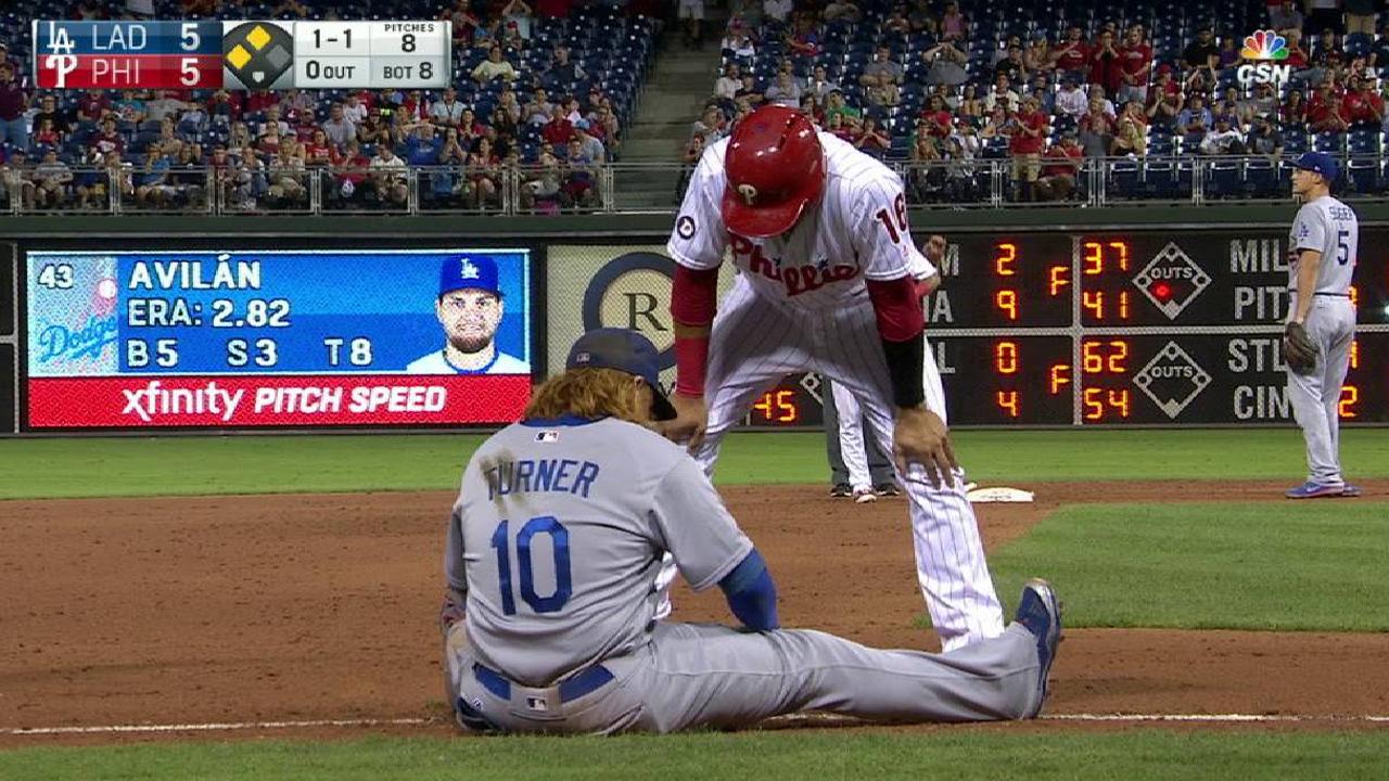 Phillies benefit from error