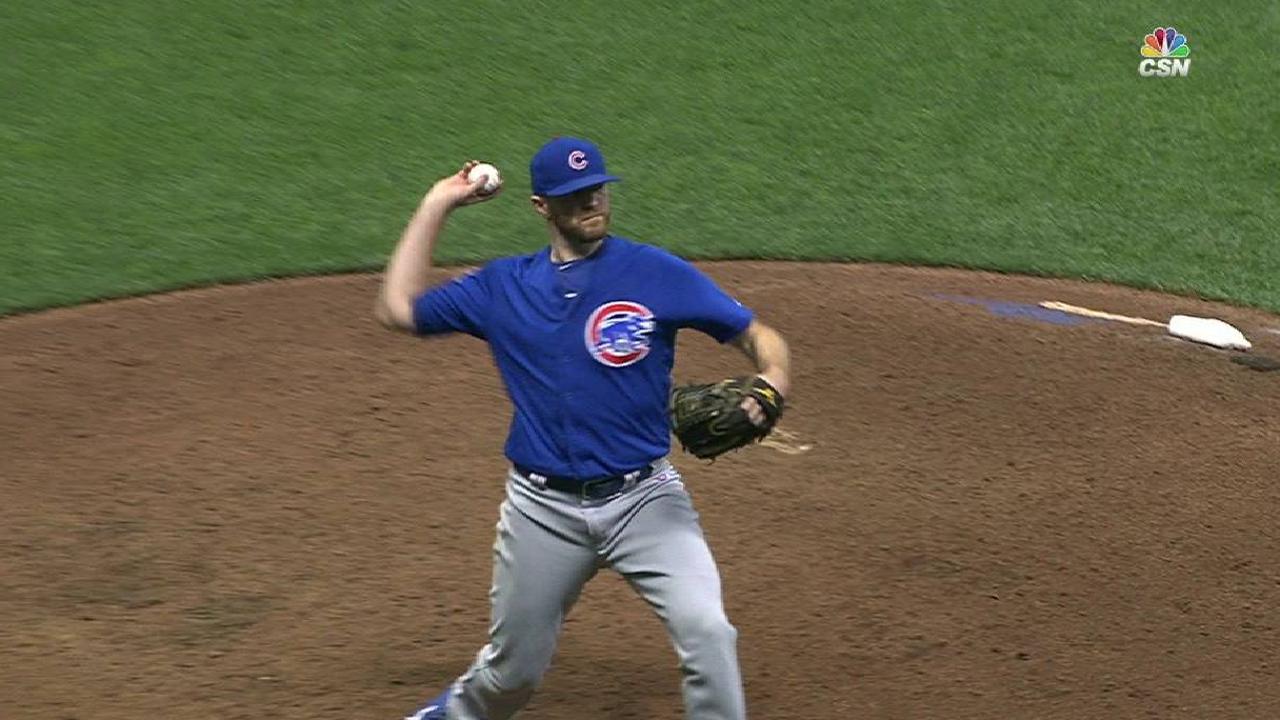 Davis escapes bases-loaded jam