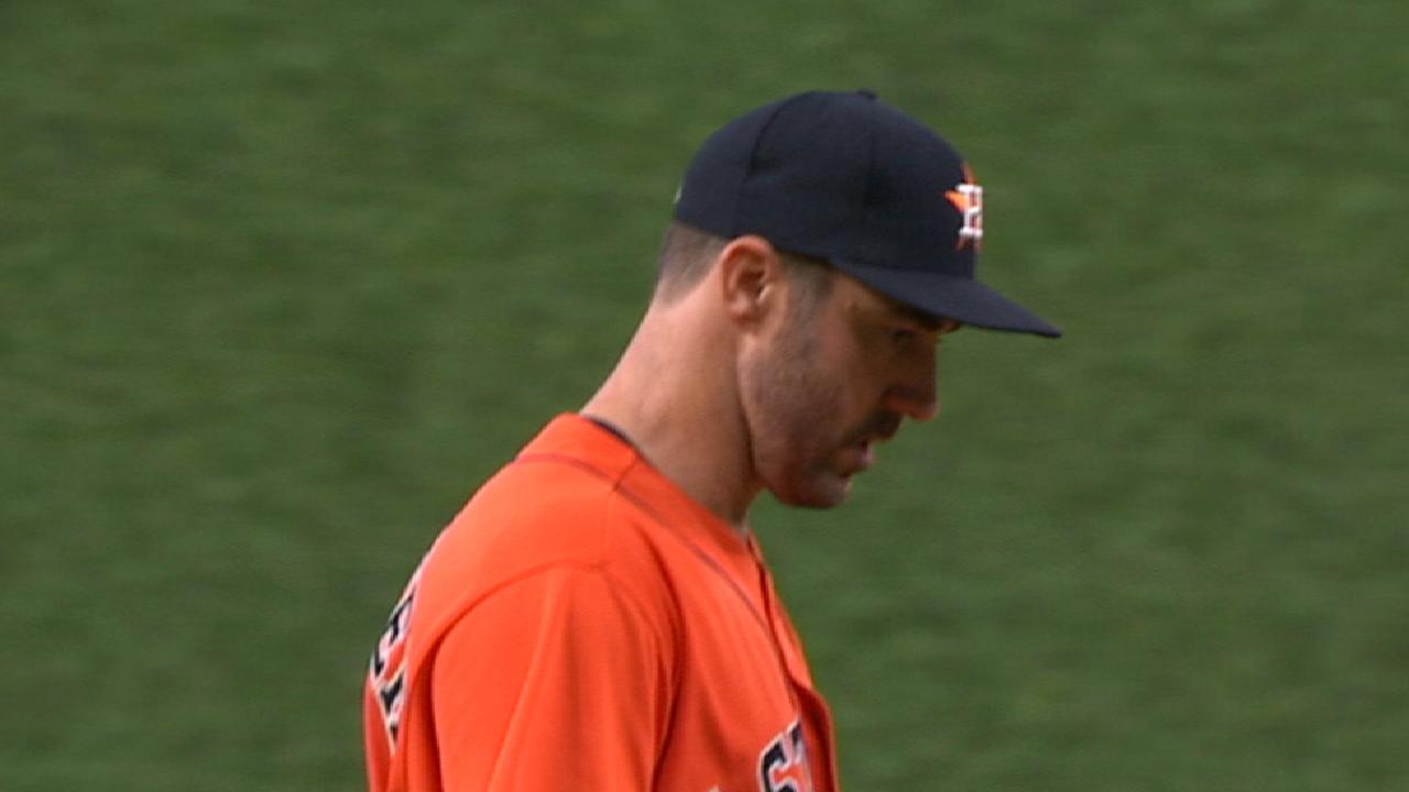 Verlander nearly unhittable since joining Astros