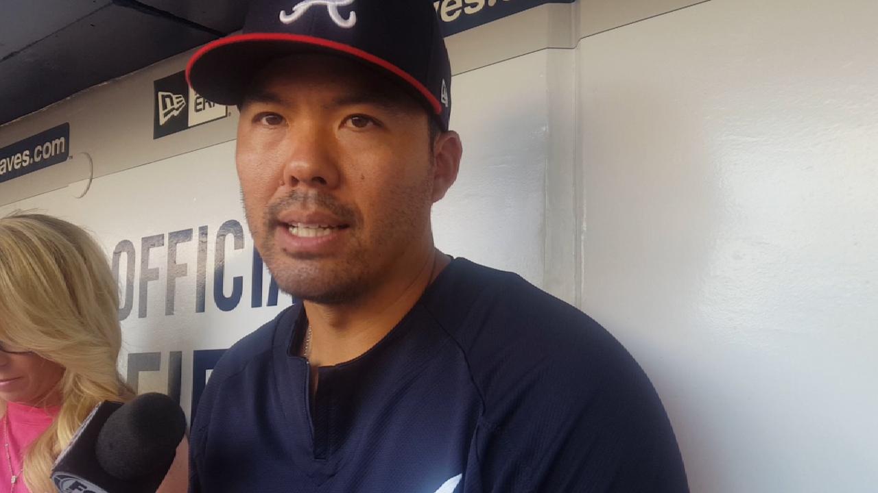 Suzuki excited to extend stay with Braves
