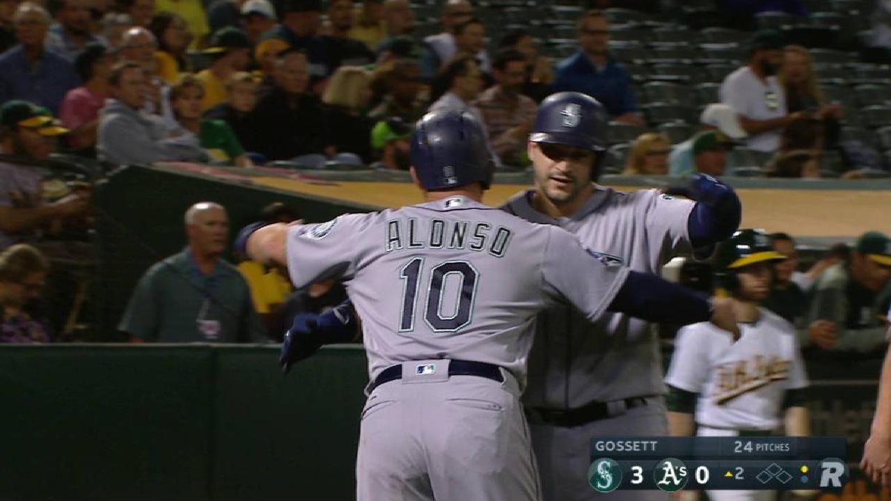 Zunino's three-run jack