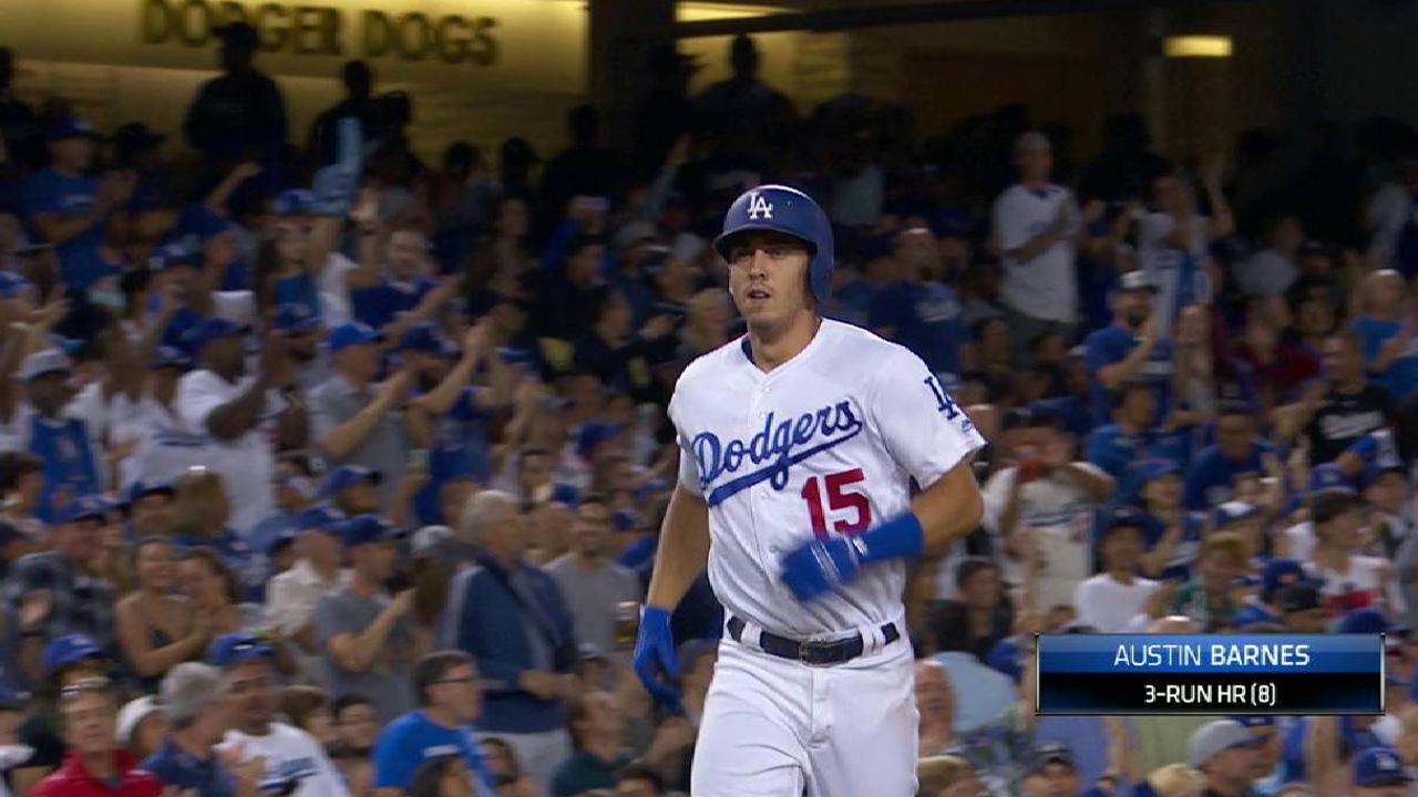 Barnes' three-run homer