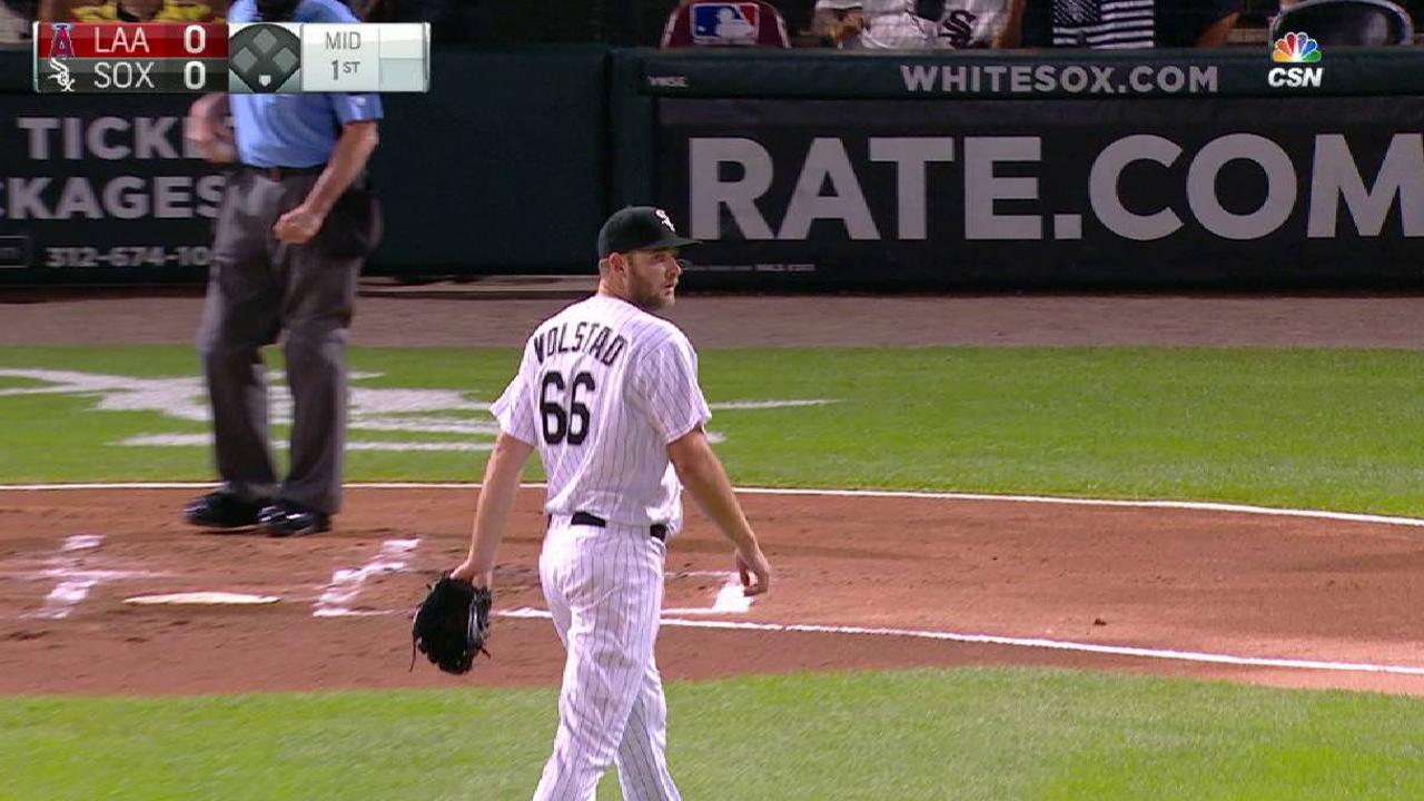 Volstad freezes Upton