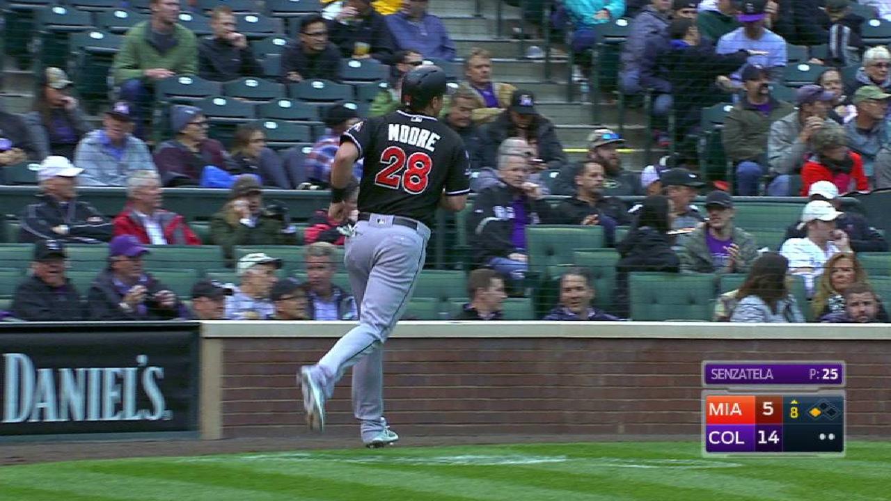 Ozuna's RBI groundout